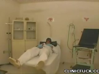 Amazing chick Suck phallus at the hospital